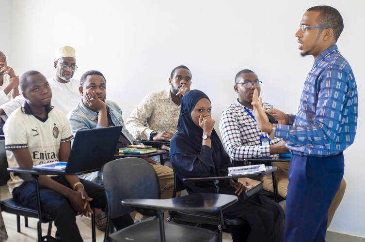 SOMAIT Institute of Technology Yaadhimisha Miaka 61 ya Muungano kwa Kufundisha Ubunifu wa Kidigitalid